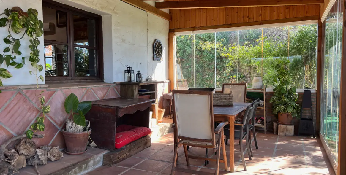 Sale of detached villa in Almayate 31