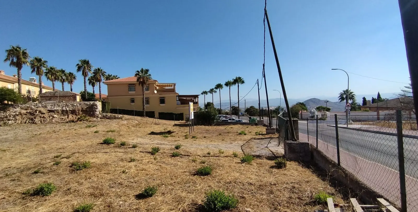 Venta de parcela residencial en Coín 2
