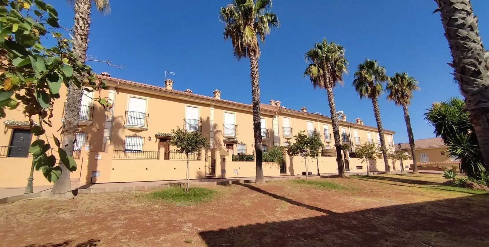 Venta de parcela residencial en Coín 4