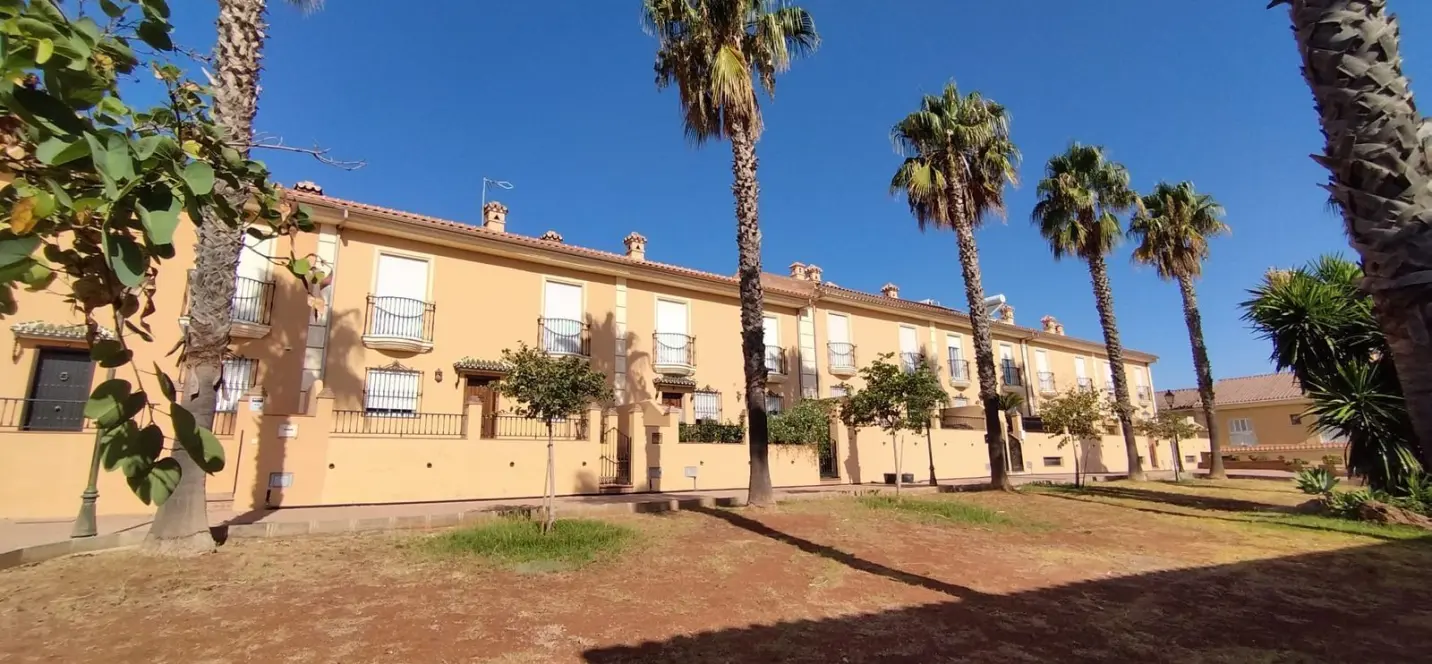 Venta de parcela residencial en Coín 3
