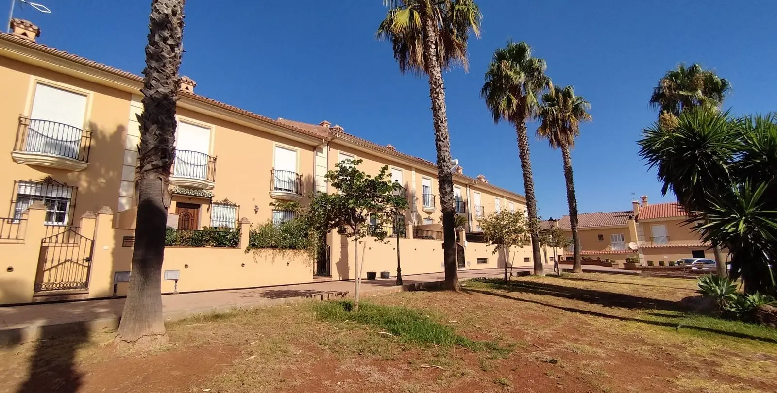 Venta de parcela residencial en Coín 5