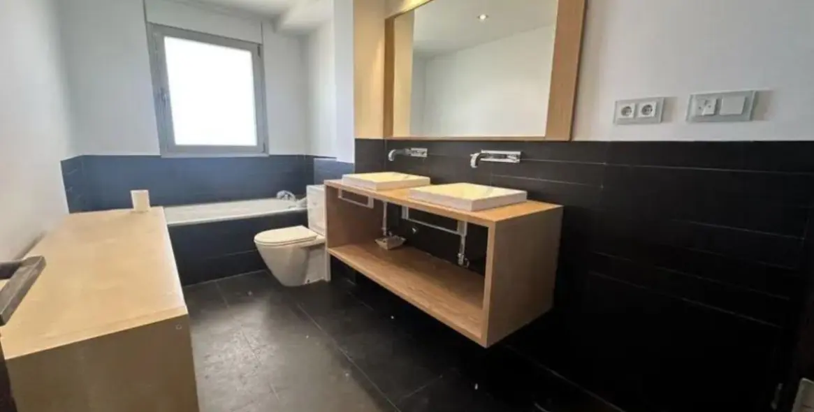 Sale of ground floor apartment in Marbella 8