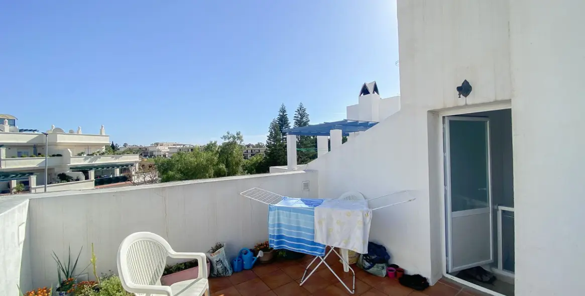 Sale of townhouse in Nueva Andalucía 9