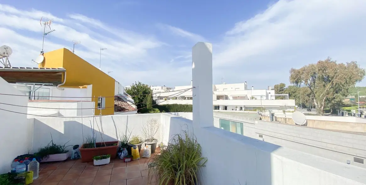 Sale of townhouse in Nueva Andalucía 11