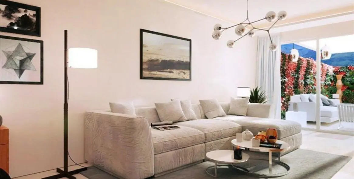 Sale of townhouse in Nueva Andalucía 19