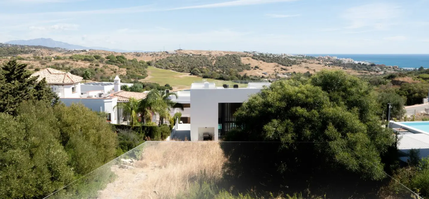 Sale of residential plot in Valle Romano 0