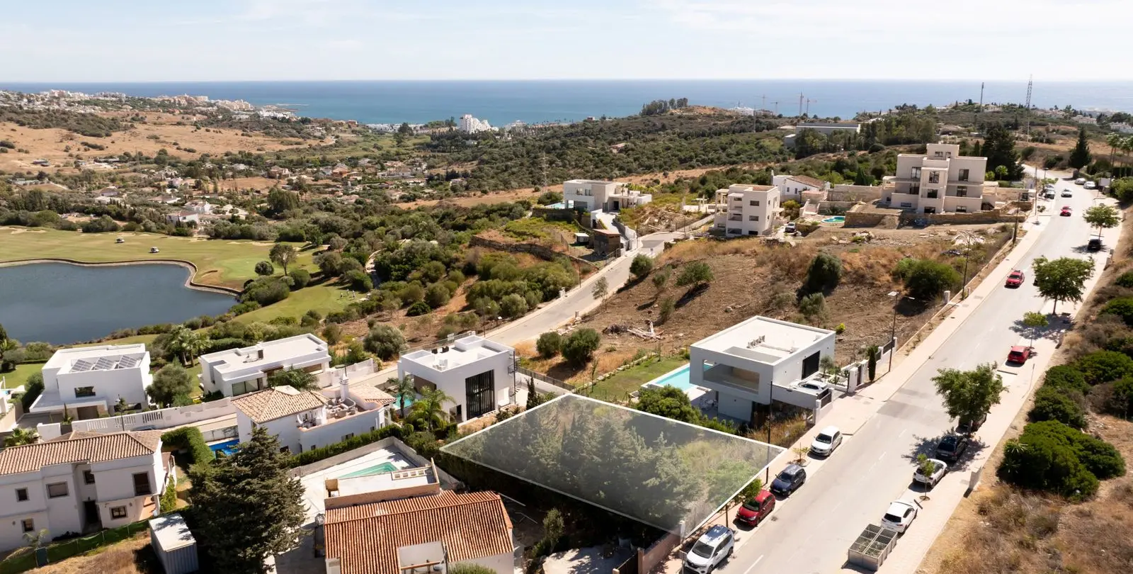Sale of residential plot in Valle Romano 6
