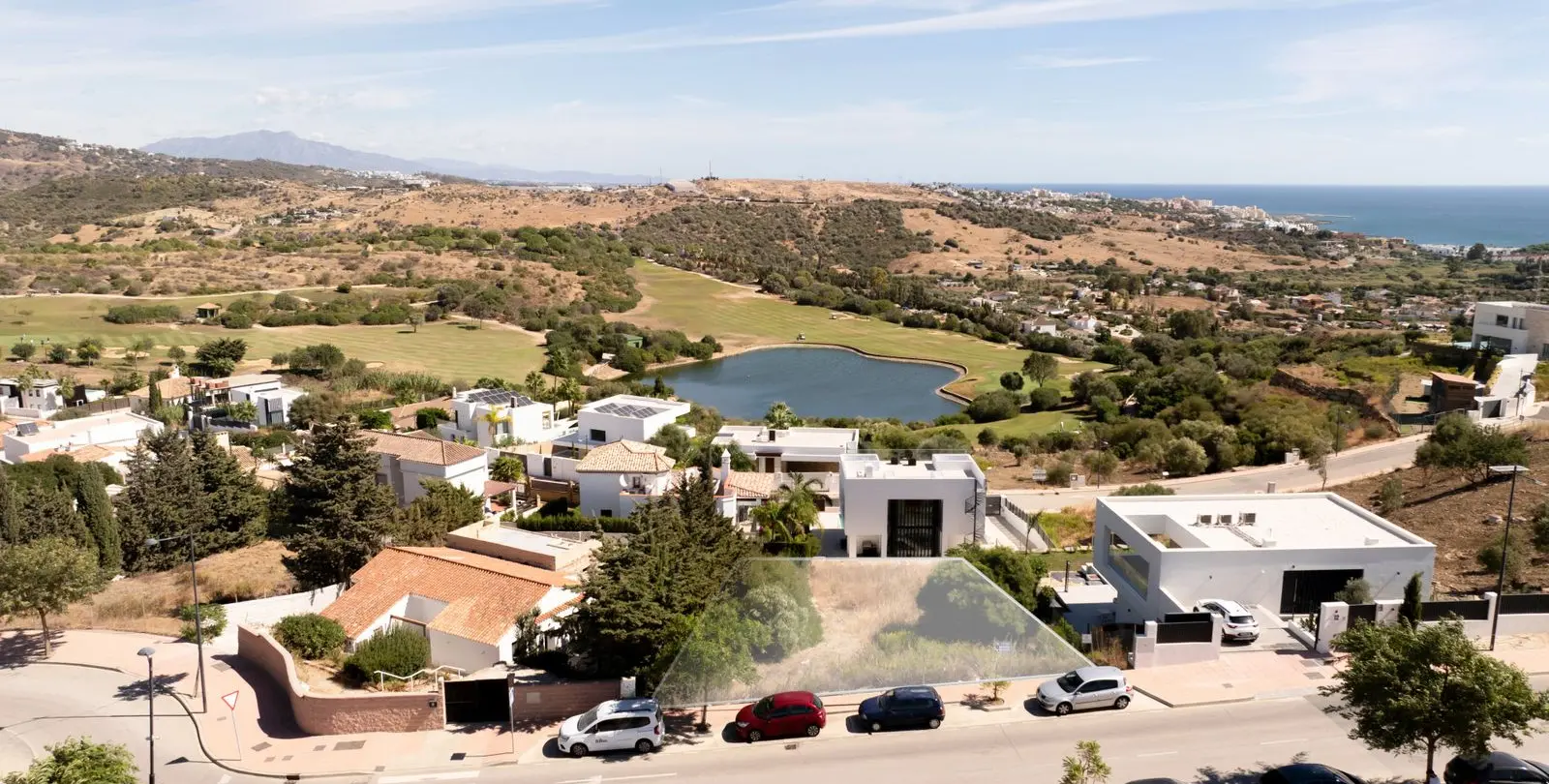 Sale of residential plot in Valle Romano 9