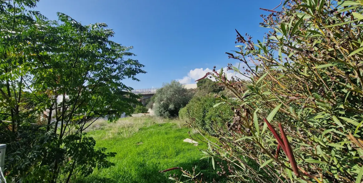 Продажа  жилого участка в Nueva Andalucía 4