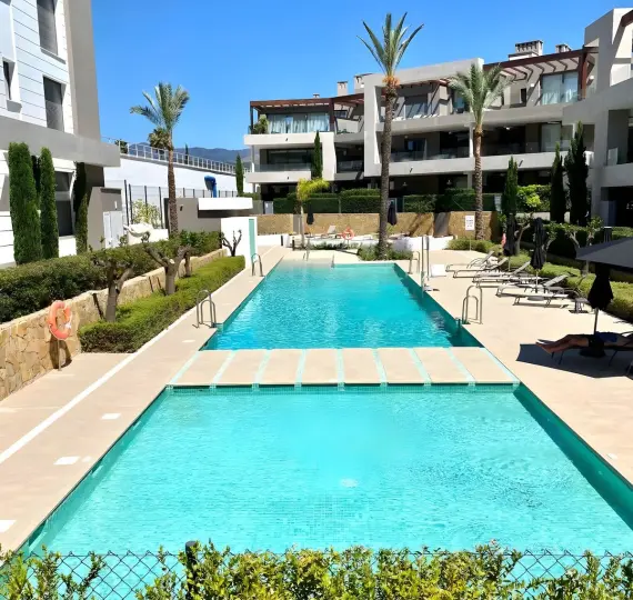 Sale of ground floor apartment in Cancelada