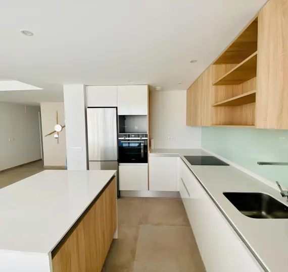 Sale of ground floor apartment in Cancelada