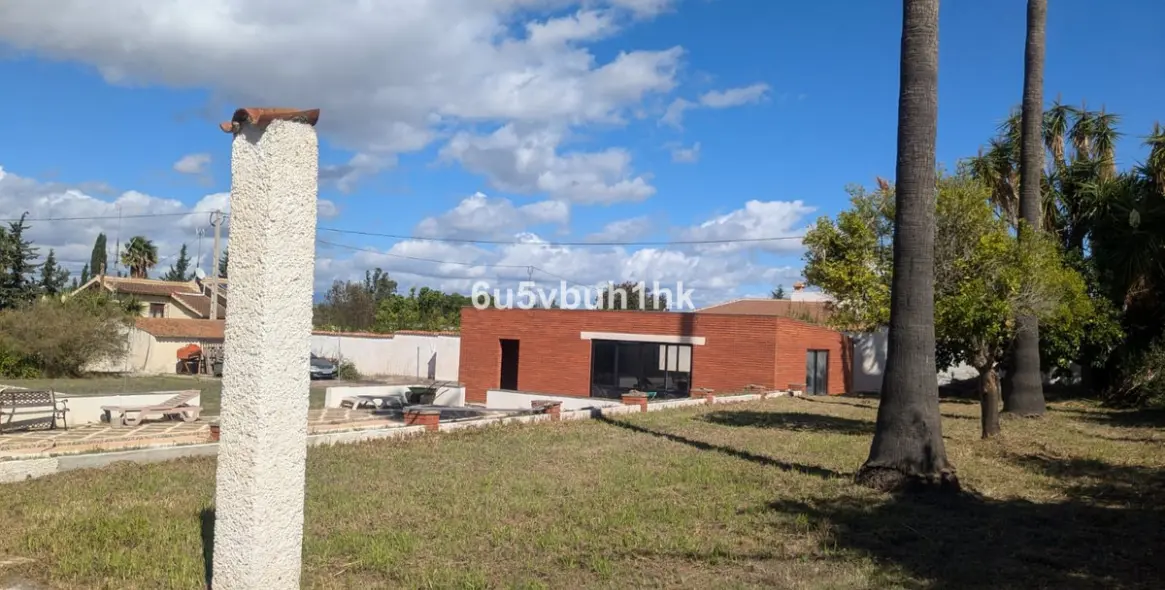 Продажа  отдельно стоящей виллы в Alhaurin el Grande 8