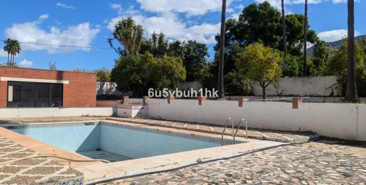 Продажа  отдельно стоящей виллы в Alhaurin el Grande 9