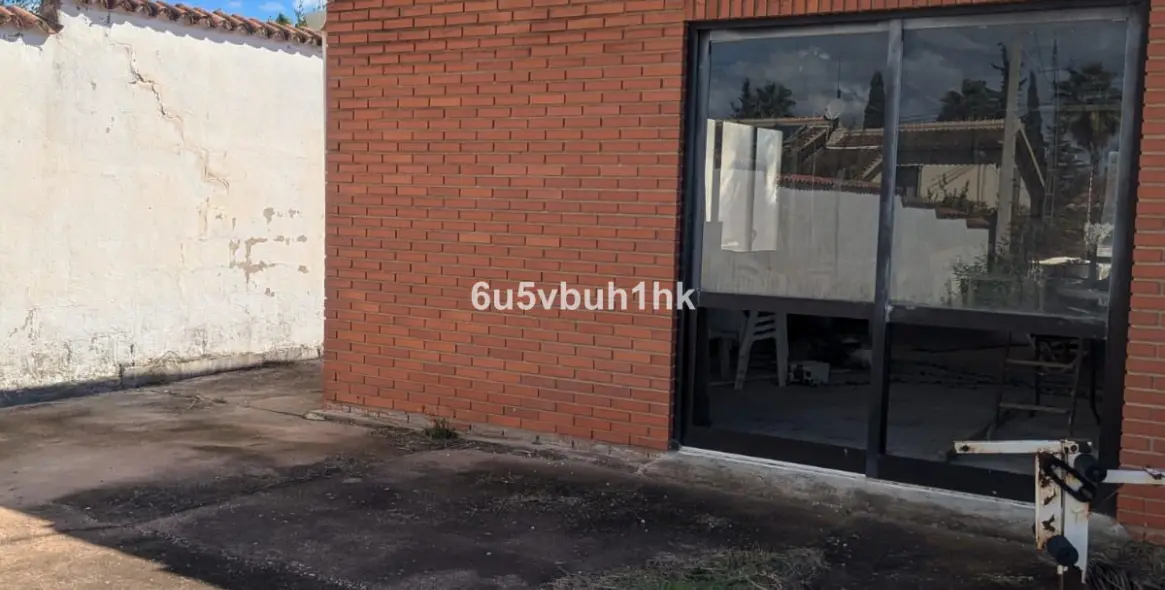 Продажа  отдельно стоящей виллы в Alhaurin el Grande 10