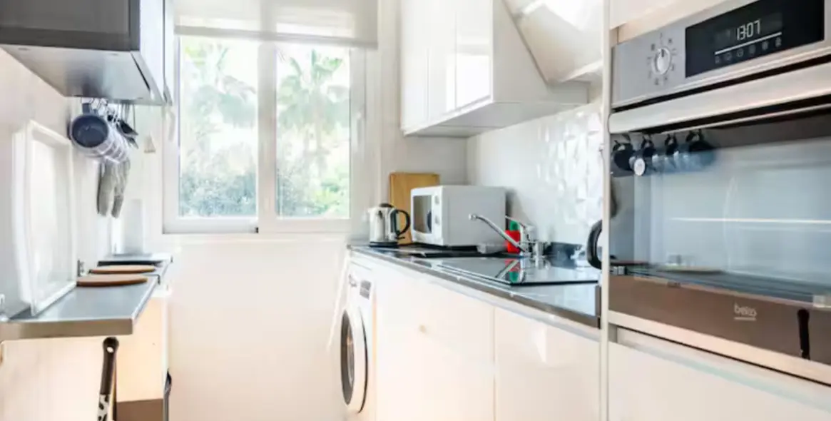 Sale of ground floor apartment in Puerto de Cabopino 9