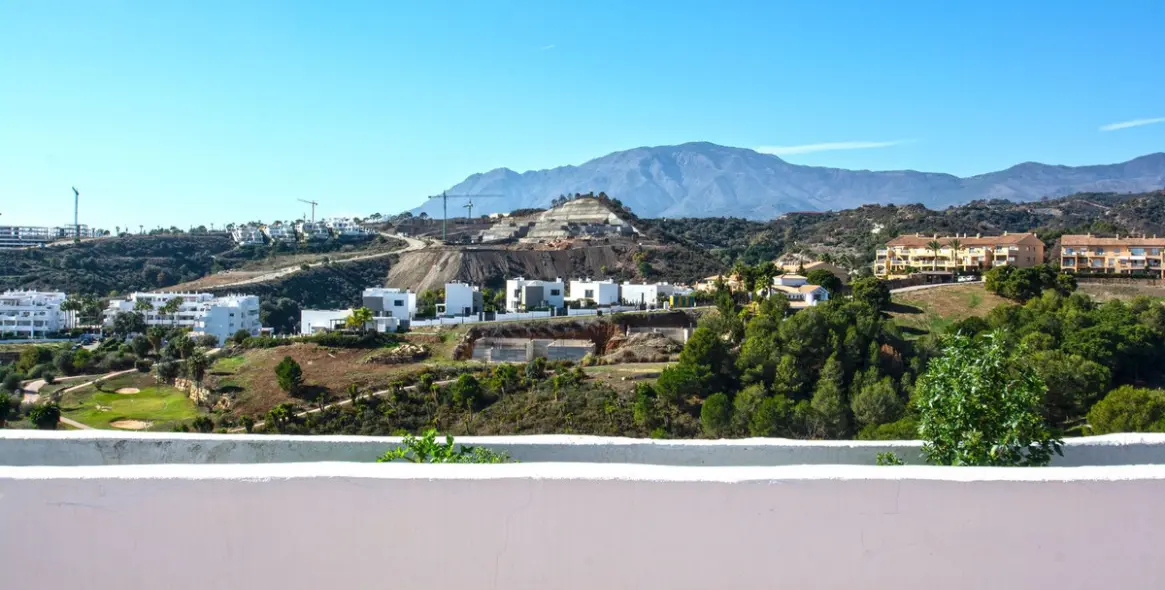 Продажа пентхауса в Estepona 28