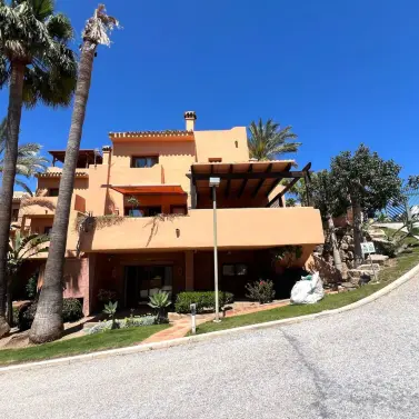 Sale of semi-detached house in Riviera del Sol