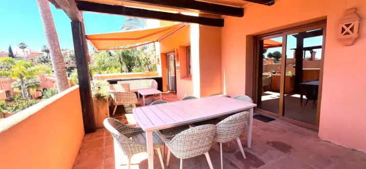Sale of semi-detached house in Riviera del Sol 1