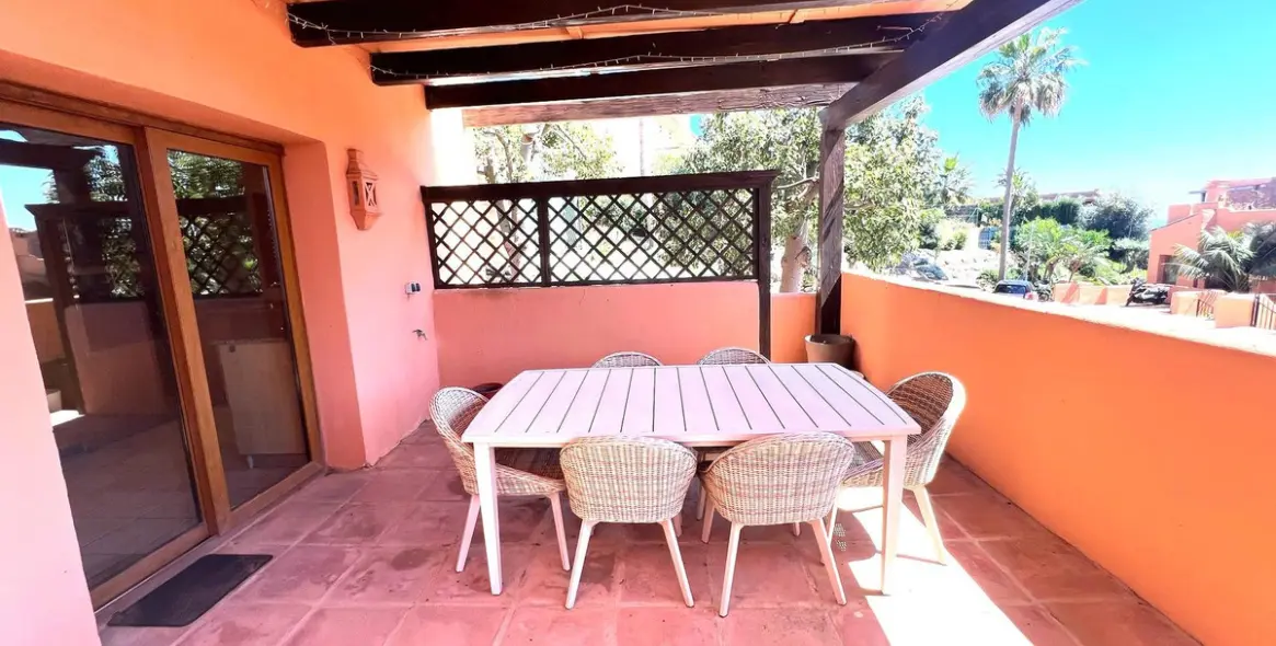 Продажа дома на две семьи в Riviera del Sol 9