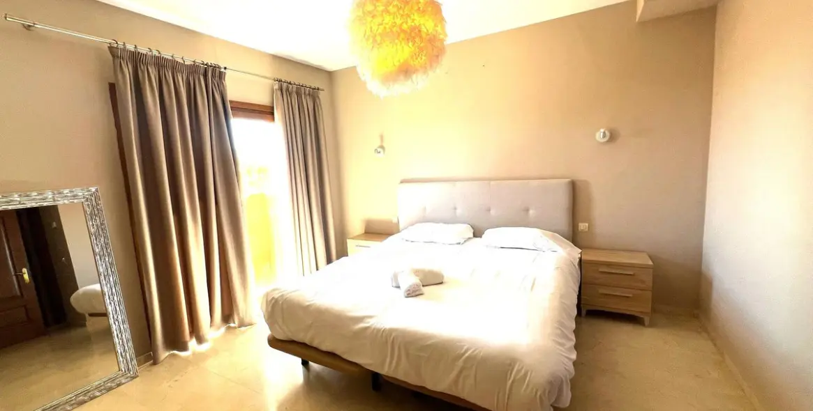 Продажа дома на две семьи в Riviera del Sol 14