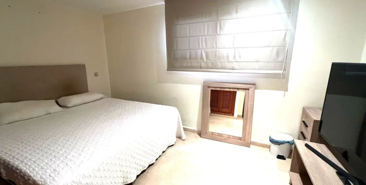 Продажа дома на две семьи в Riviera del Sol 19