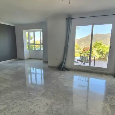 Sale of semi-detached house in Alhaurin Golf