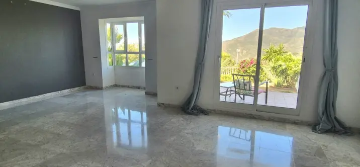 Sale of semi-detached house in Alhaurin Golf 3