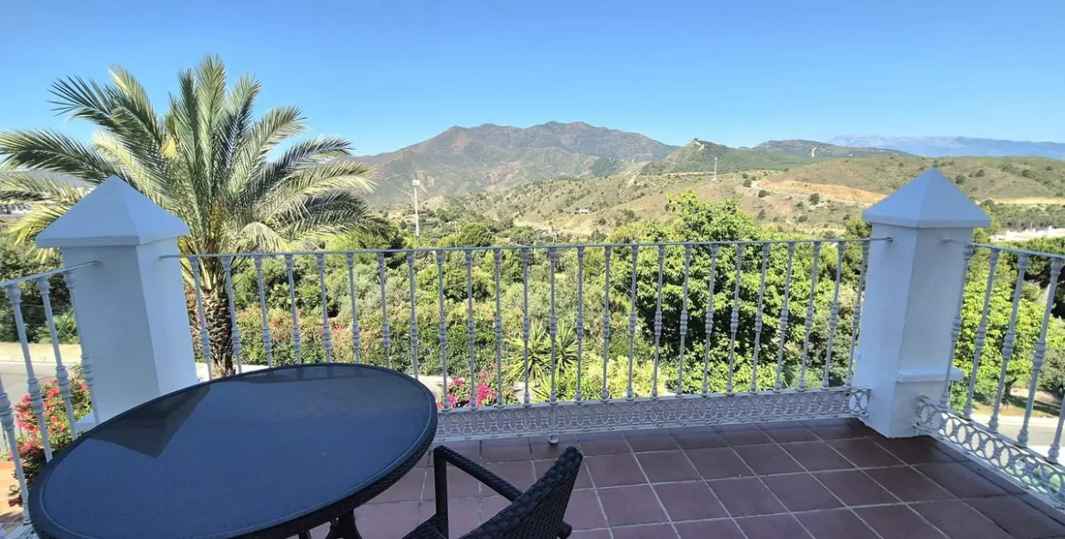 Sale of semi-detached house in Alhaurin Golf 20