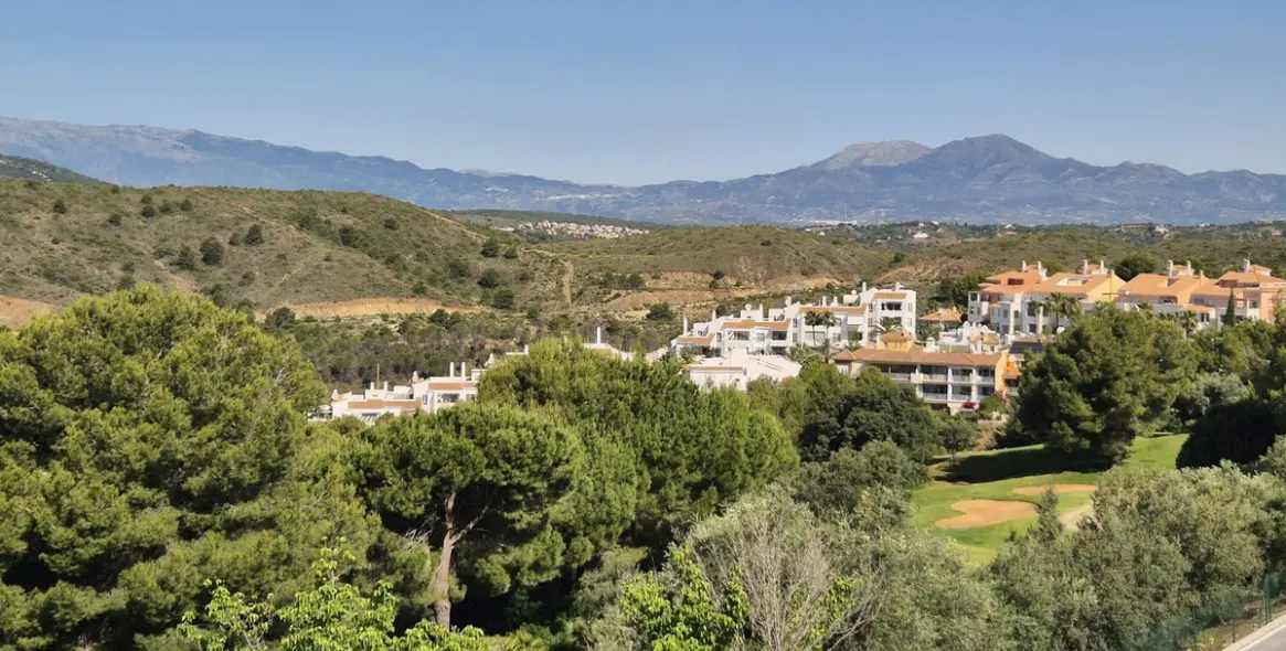 Sale of semi-detached house in Alhaurin Golf 21