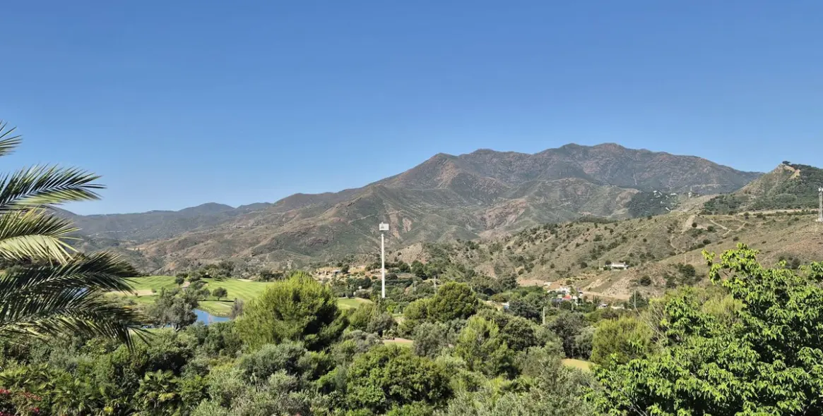 Sale of semi-detached house in Alhaurin Golf 22