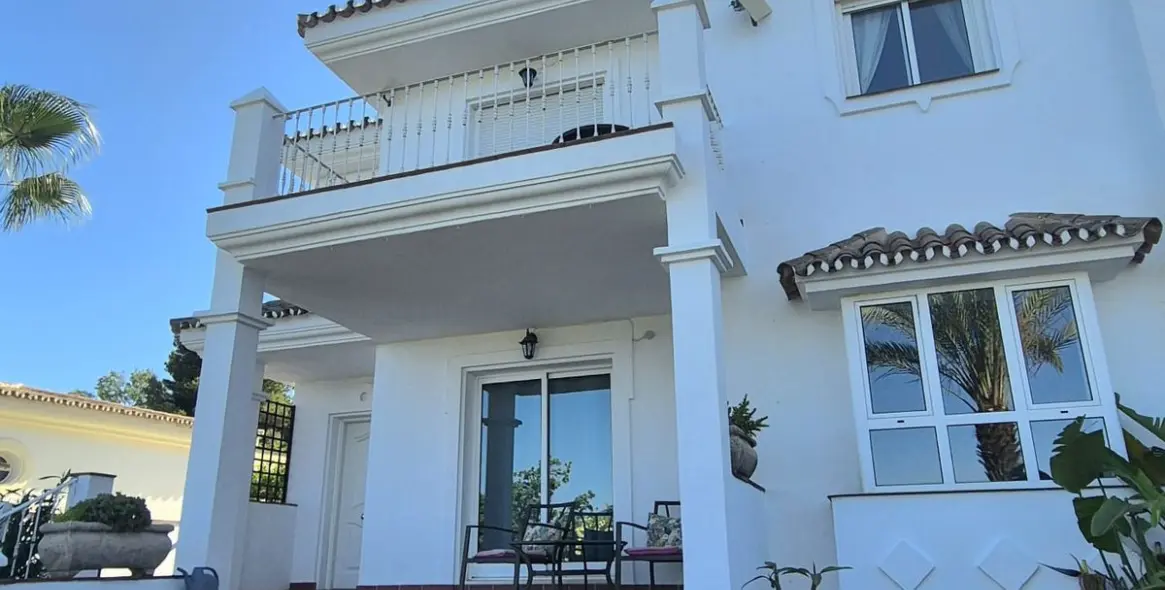 Sale of semi-detached house in Alhaurin Golf 24