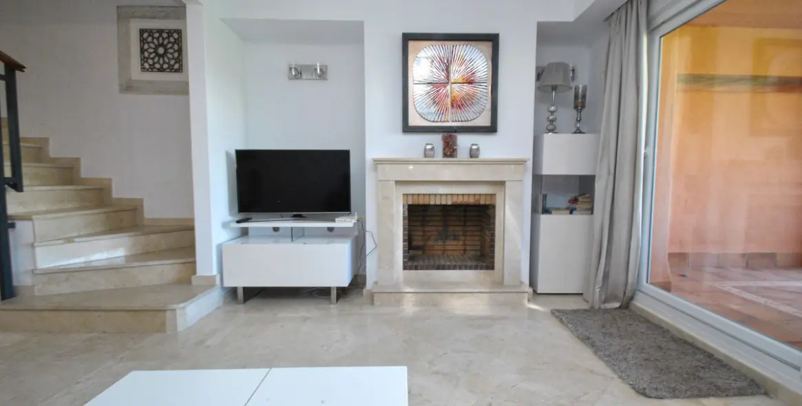 Продажа таунхауса в Cabopino 4