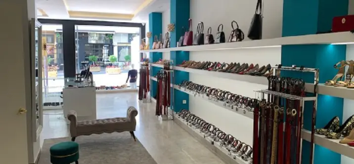 Commercial premises R5043622 2