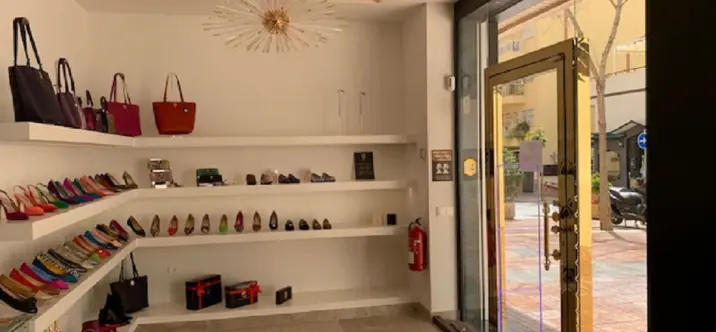 Commercial premises R5043622 3