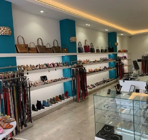 Commercial premises R5043622