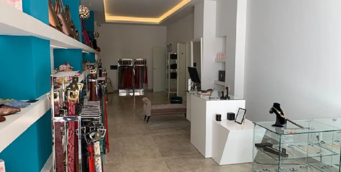 Sale of commercial premises in Marbella 6