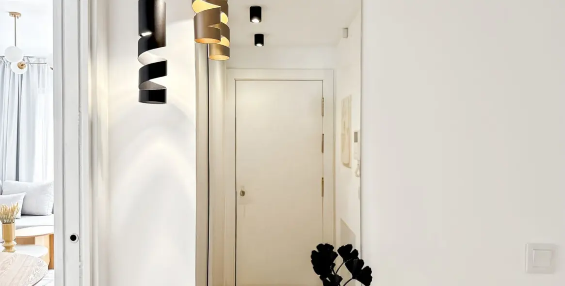 Sale of middle floor apartment in Perchel Norte 4