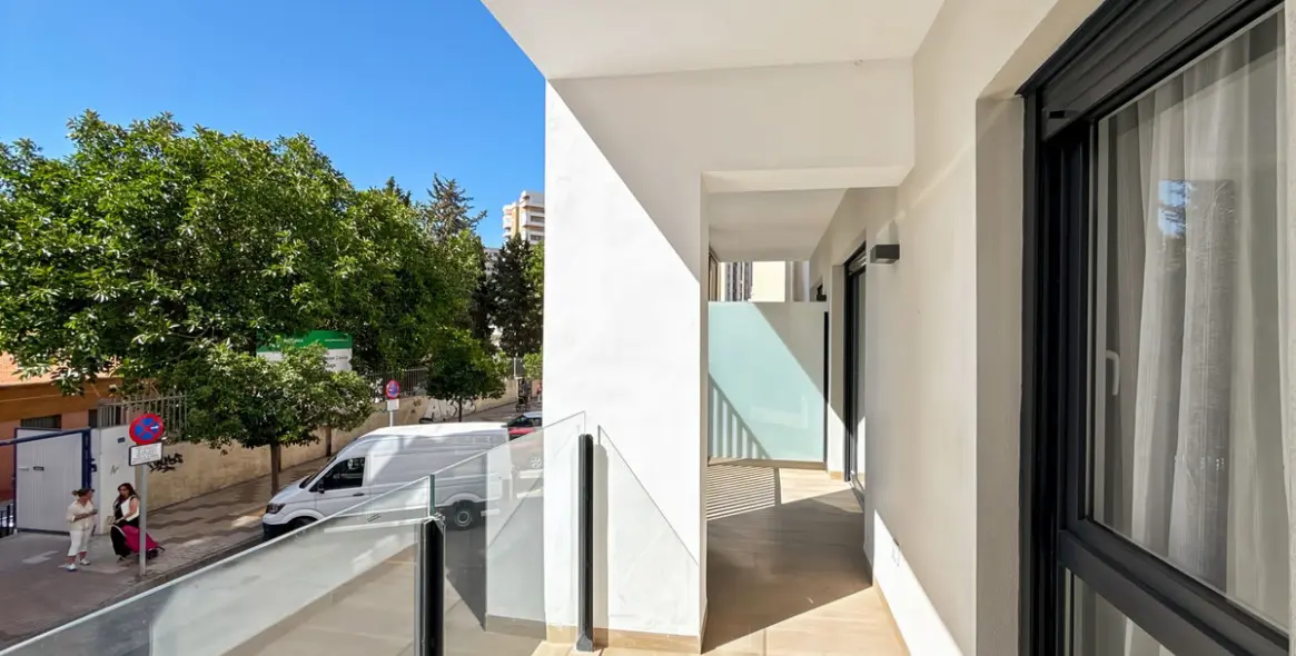 Sale of middle floor apartment in Perchel Norte 7