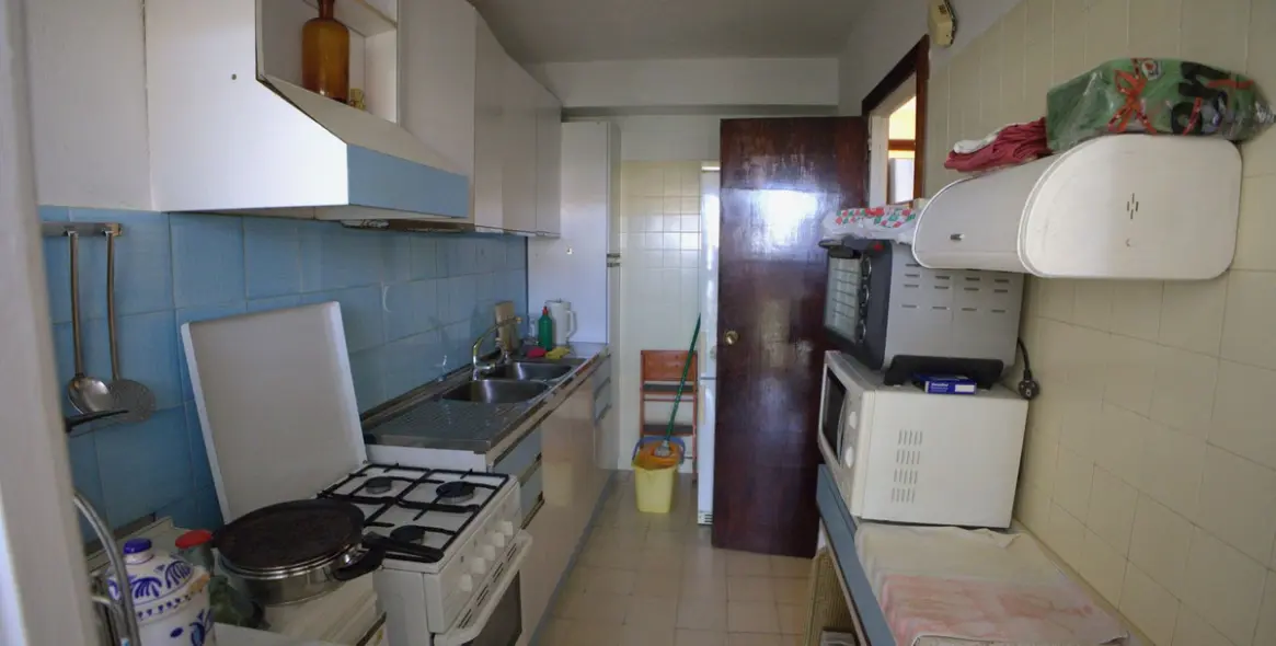 Продажа апартаментов на среднем этаже в Estepona (район Estepona) 6