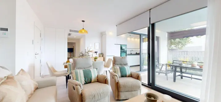 Venta de apartamento en planta baja en Los Pacos 2