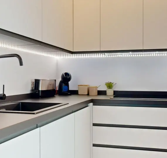 Venta de apartamento en planta baja en Los Pacos