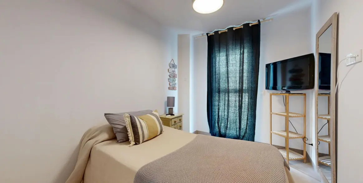 Venta de apartamento en planta baja en Los Pacos 8