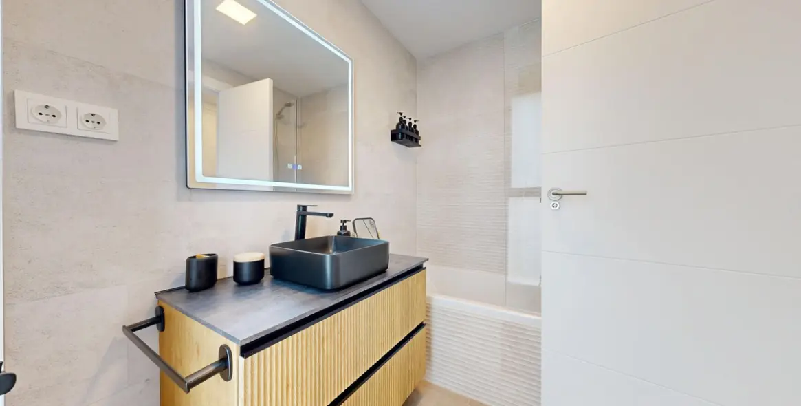 Venta de apartamento en planta baja en Los Pacos 9