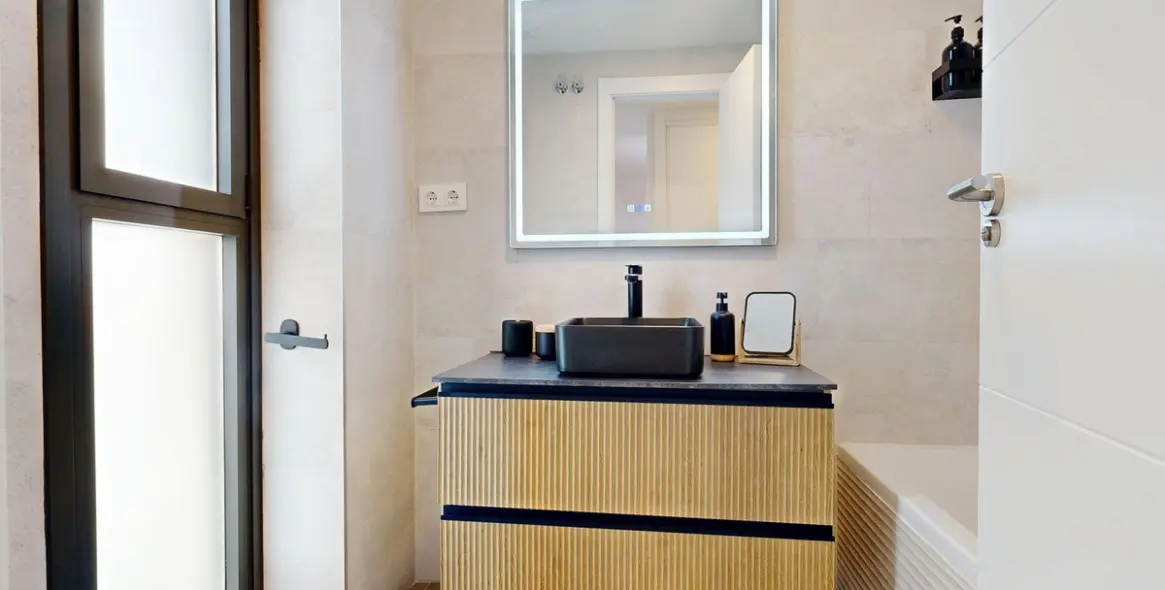 Venta de apartamento en planta baja en Los Pacos 10