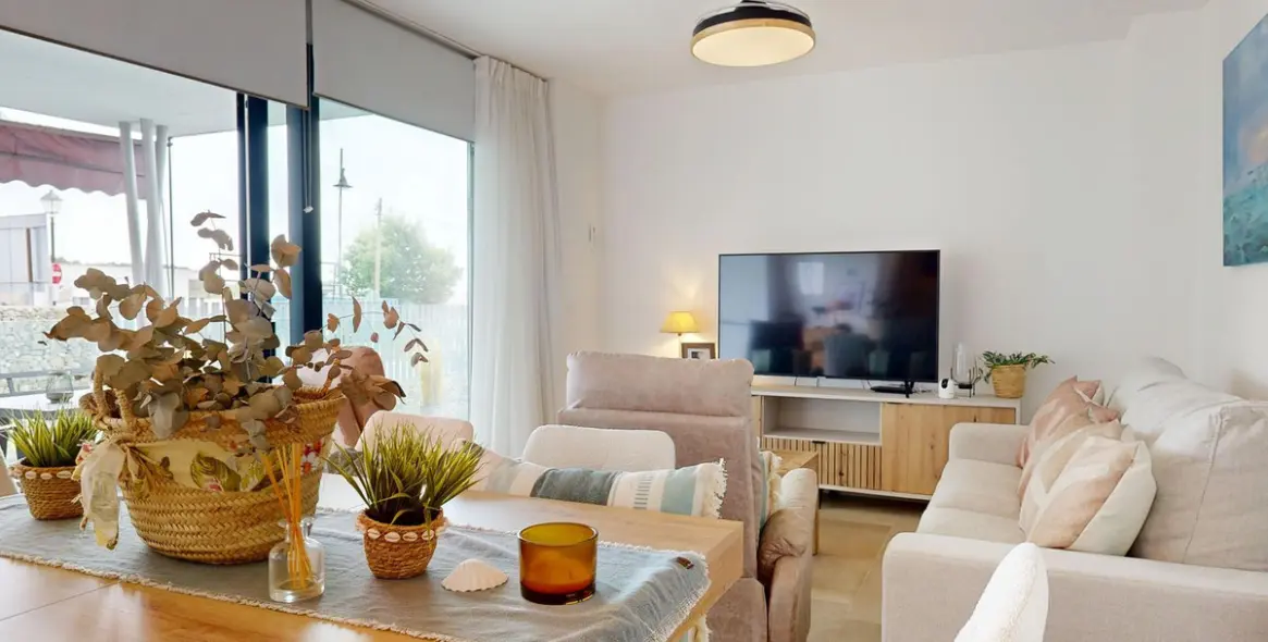 Venta de apartamento en planta baja en Los Pacos 33