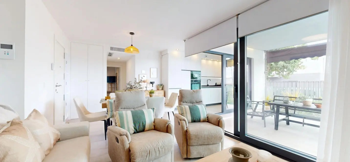 Sale of ground floor apartment in Los Pacos 2