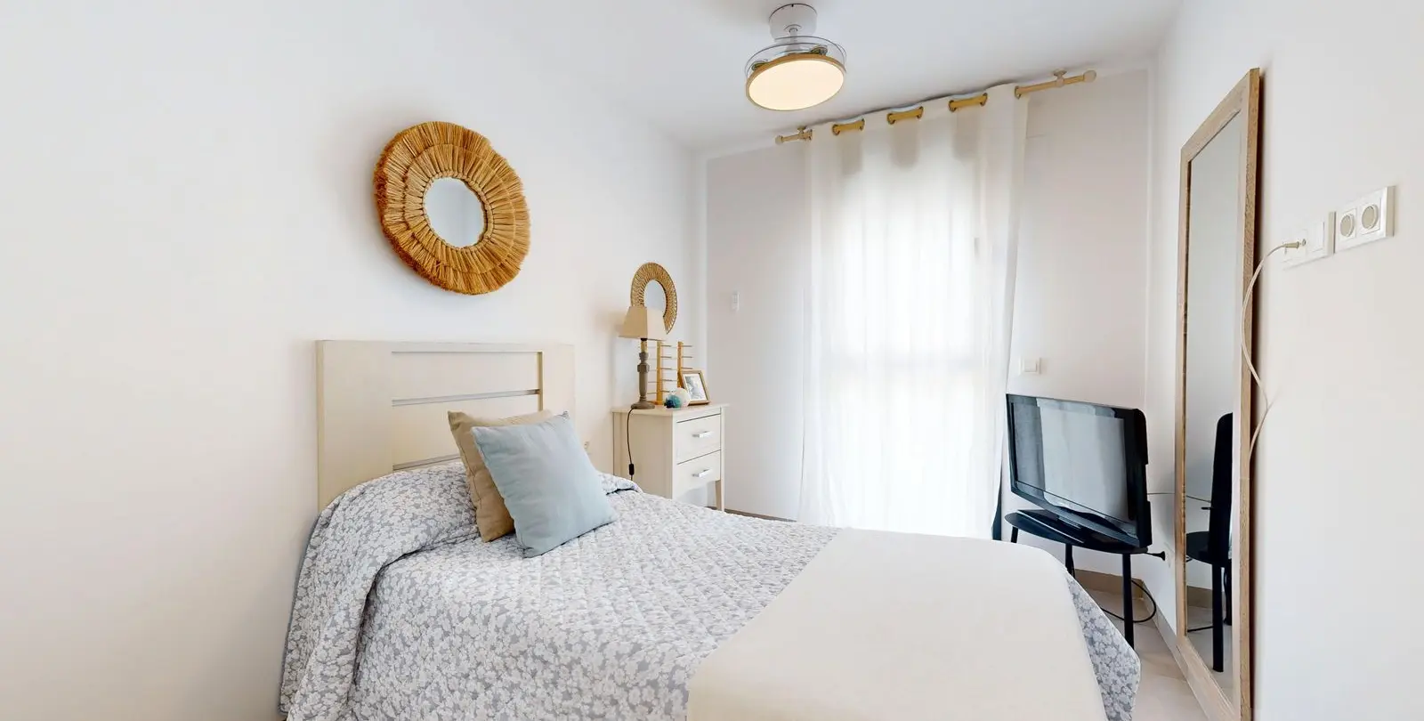 Sale of ground floor apartment in Los Pacos 15