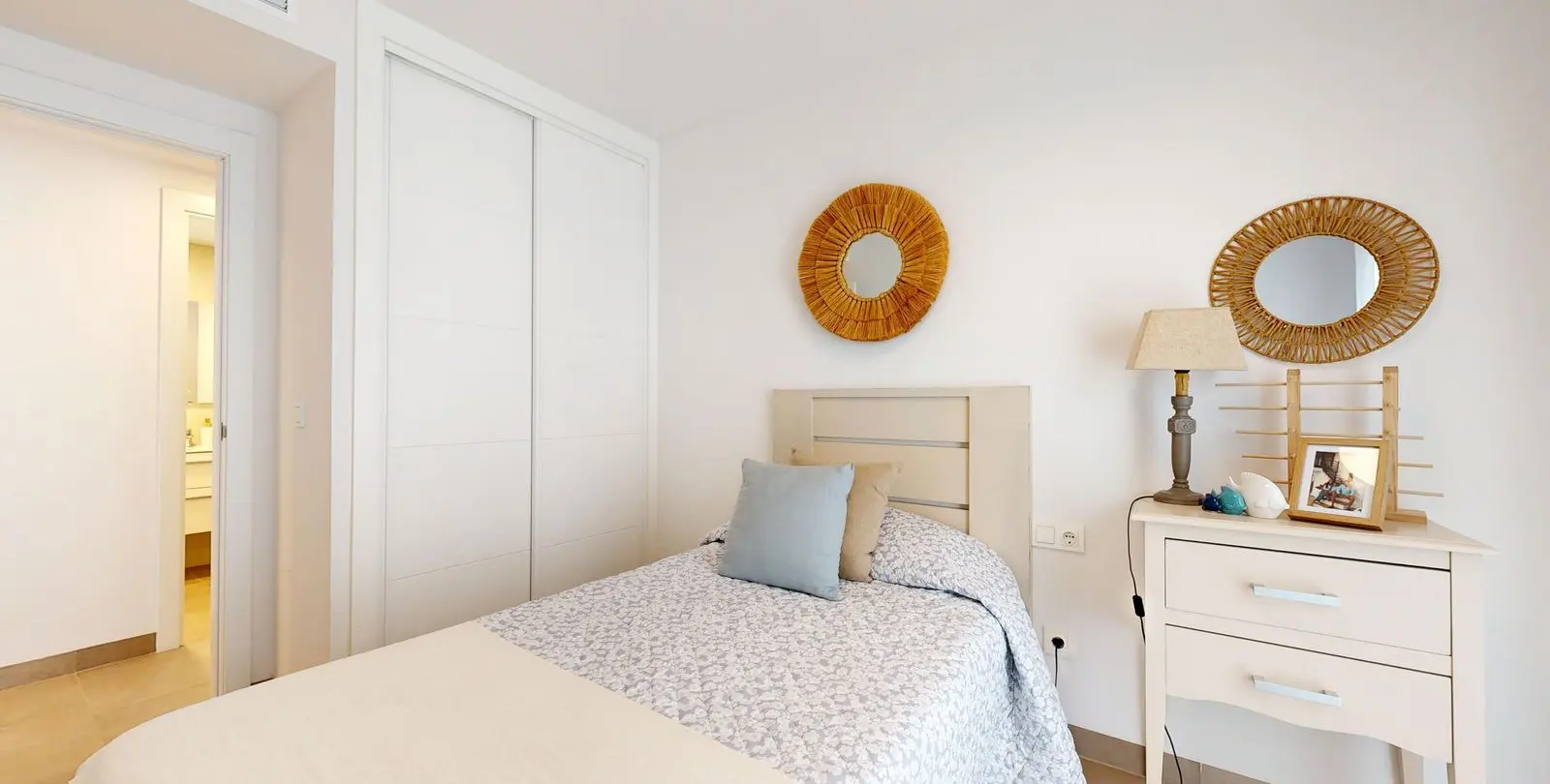 Sale of ground floor apartment in Los Pacos 16