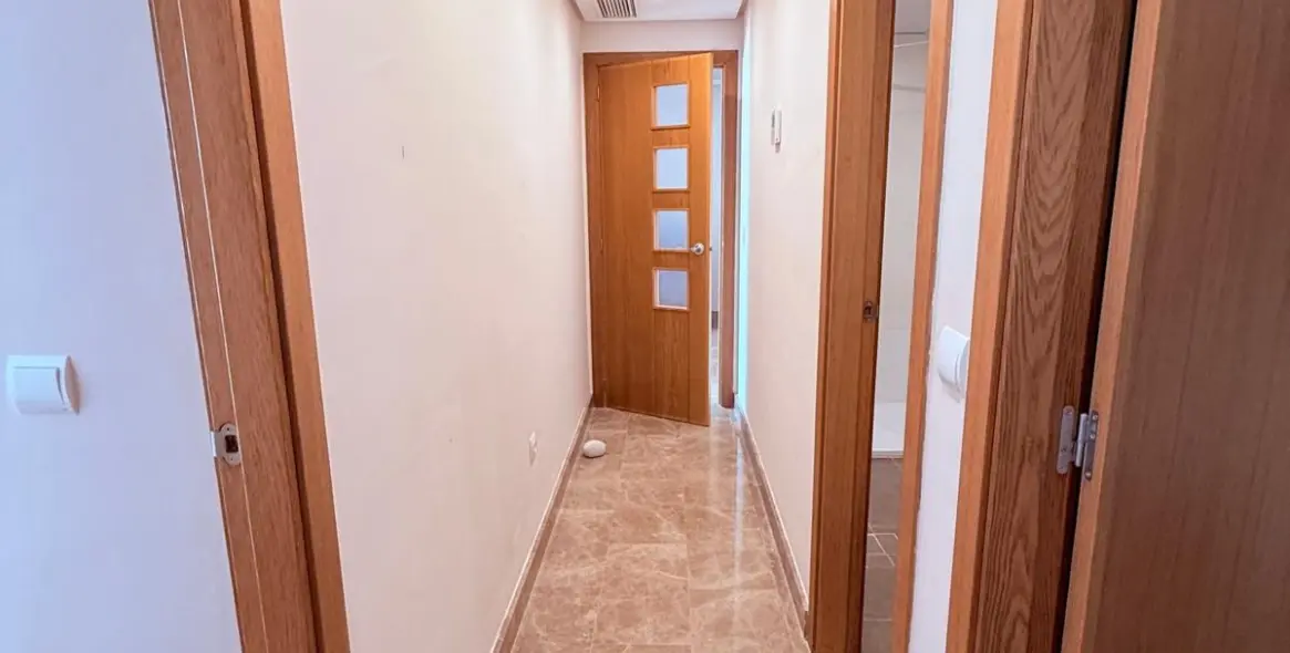 Sale of penthouse duplex in Estepona 17