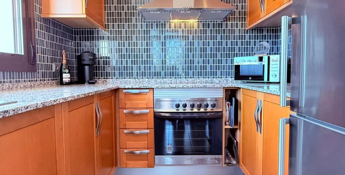 Venta de ático dúplex en Estepona 18